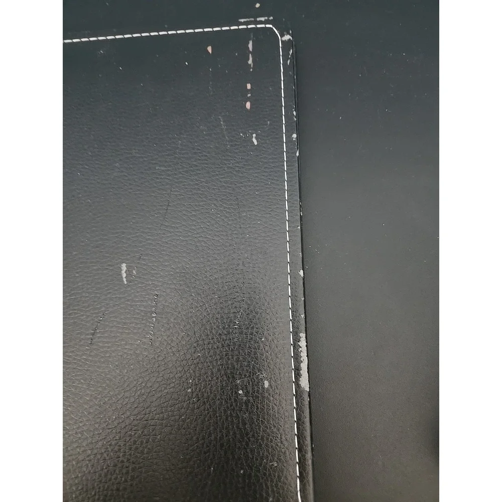 Pioneer Bonded Leather Photo Album Holds 204 (4 X 6) BTA‎ 204S2 New + Scrapbook